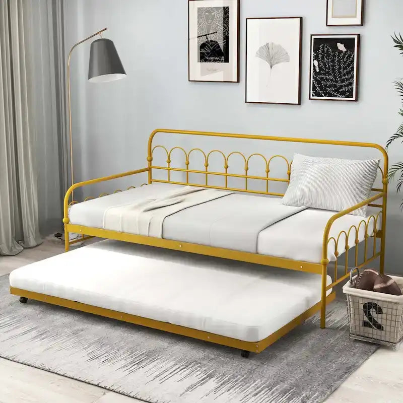Costway Twin Size Metal Daybed with Trundle Space-Saving Sofa Bed