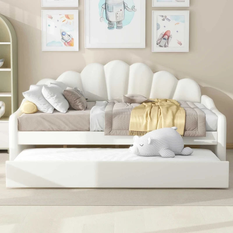 White Full Upholstery Daybed with Shell Shaped Backrest and Trundle